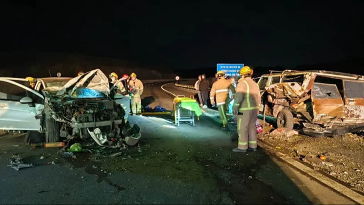 Choque en el interior de Córdoba: rescataron a uno de los conductores