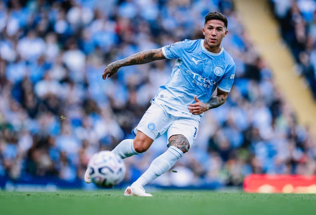 Enzo Fernández debutó en el Manchester City y festejó con un triunfo ante el Coventry