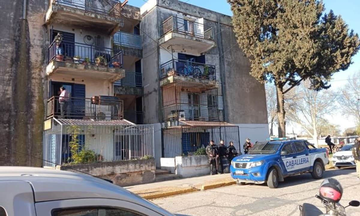 Río Cuarto: investigan la muerte de una mujer en el IPV de barrio Alberdi