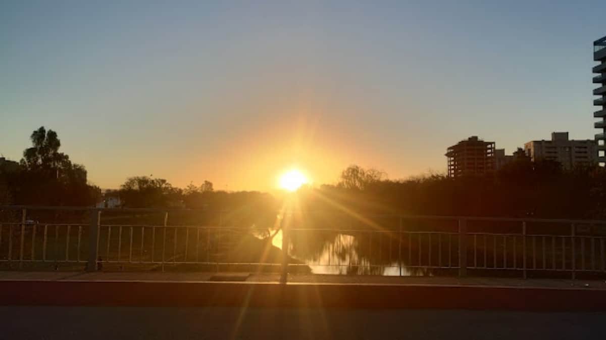 Córdoba: anuncian mucha amplitud térmica en un martes en el que vuelve el sol