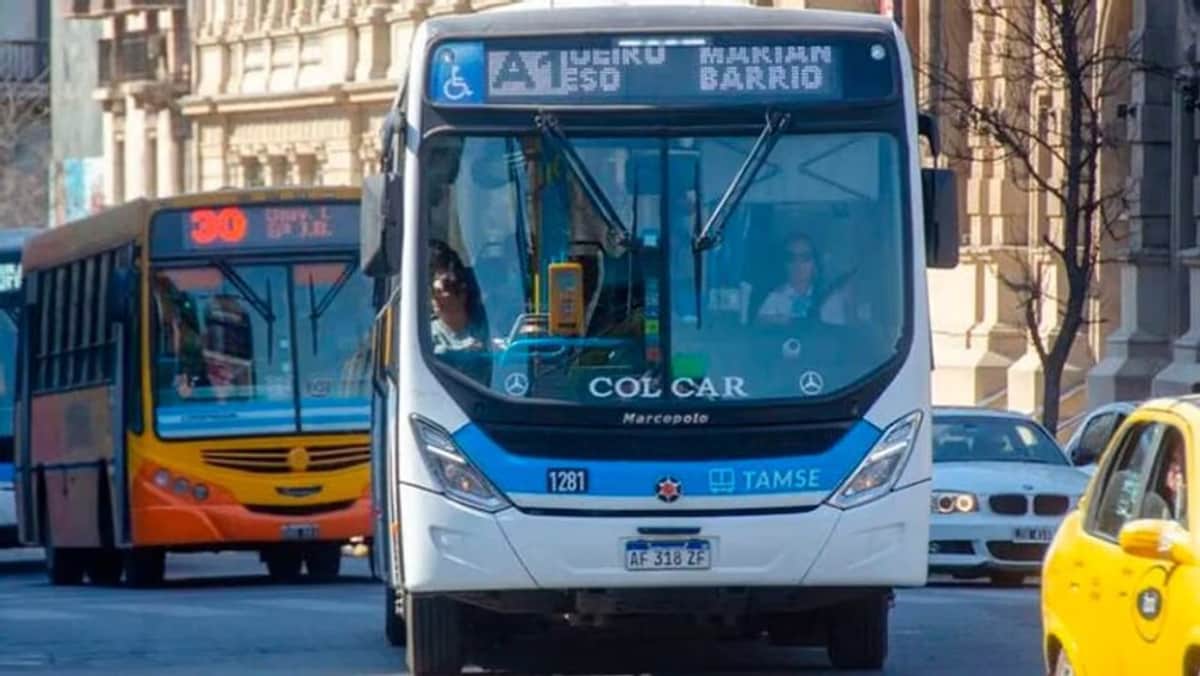 Transporte urbano en Córdoba: choferes de UTA se mantienen en estado de alerta