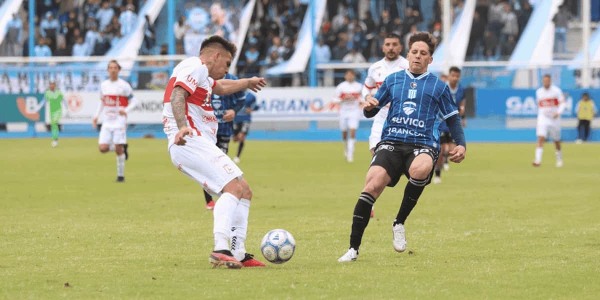 Racing no reacciona: perdió con Morón en Nueva Italia y se aleja del Reducido