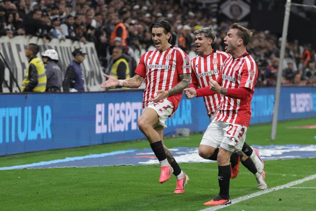 Hazaña “Pincha” en Brasil: Estudiantes sacó a Corinthians y está en semis de la Libertadores