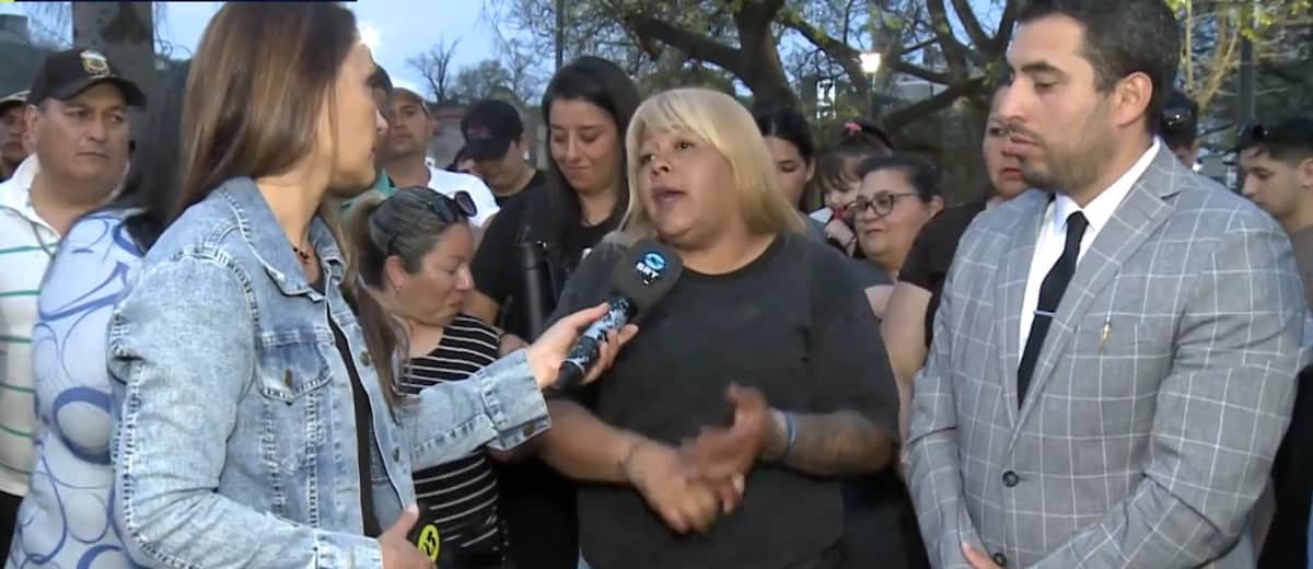 Vendedores ambulantes reclaman que la Municipalidad de Córdoba les permita trabajar