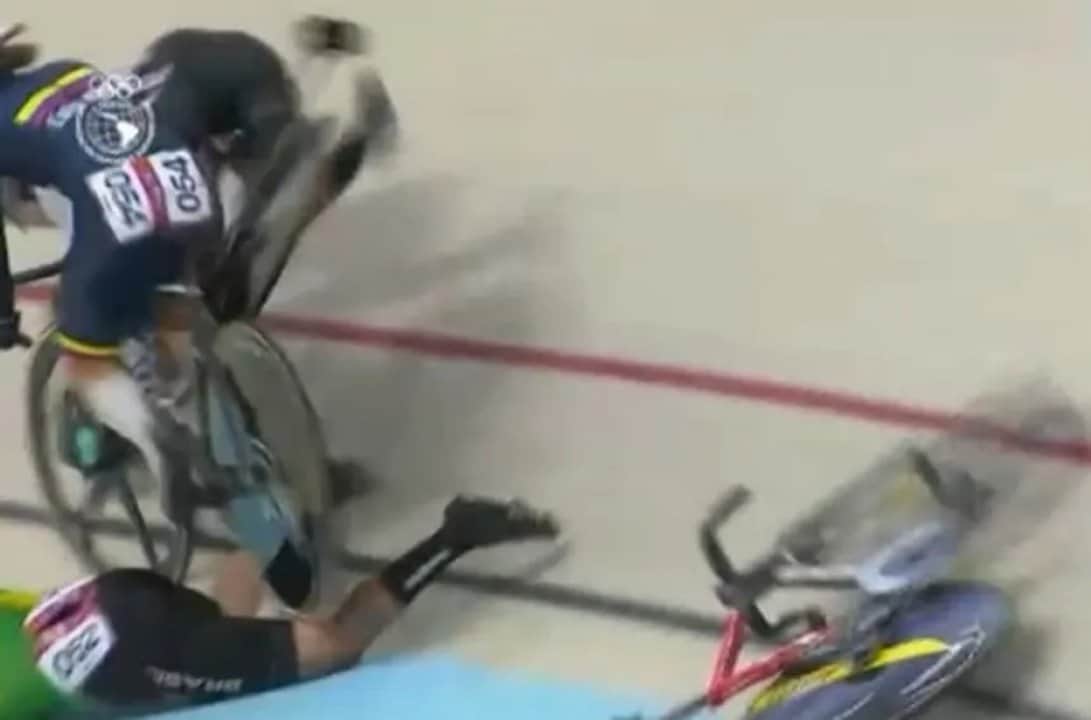 Impactante choque en cadena en el Velódromo de Rafaela