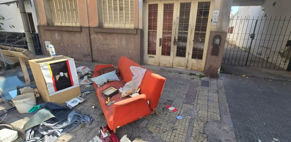 Caso Agostina Vega: comenzaron a vaciar la casa donde vivía Barrelier