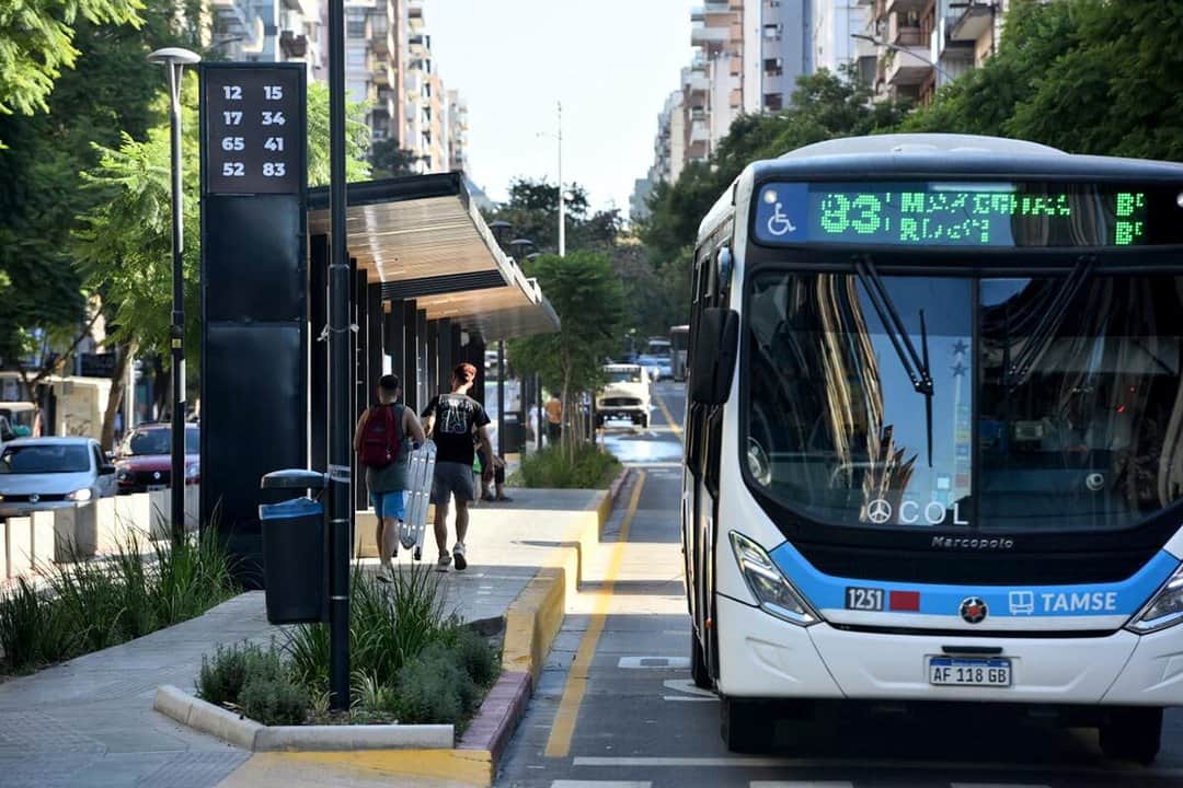 Córdoba: desde el domingo cambian de lugar las paradas de colectivos en bulevar Chacabuco