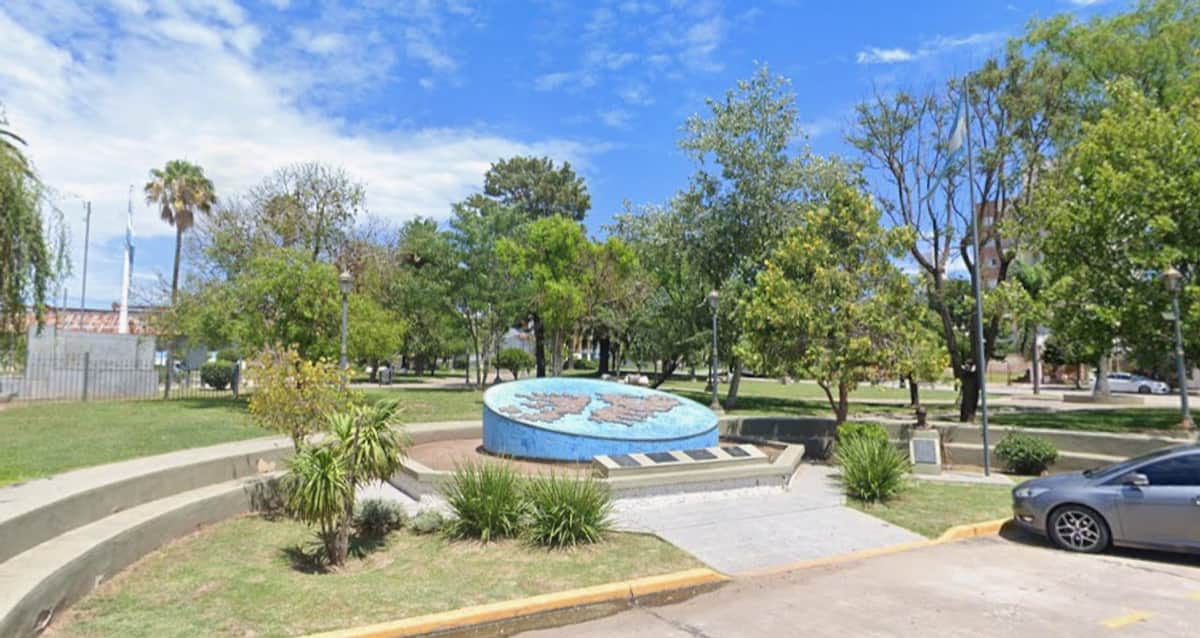 Oncativo: un motociclista perdió la vida tras chocar contra un poste