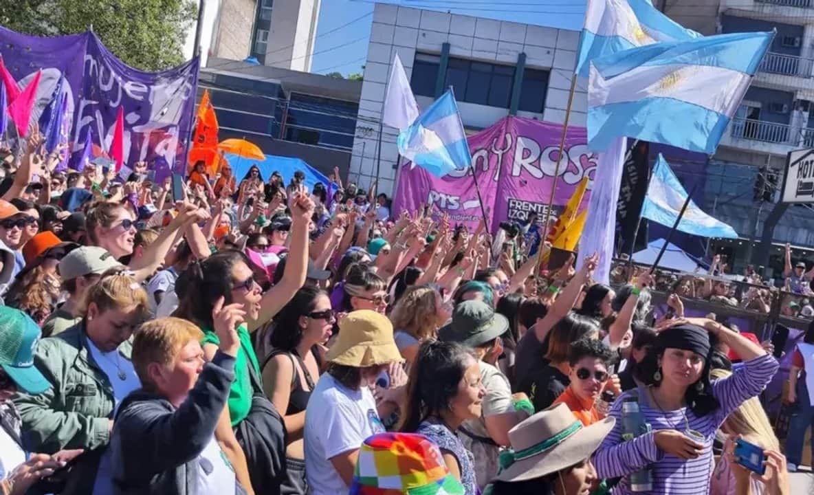 Se realizó el lanzamiento oficial del Encuentro Plurinacional de Mujeres en Córdoba