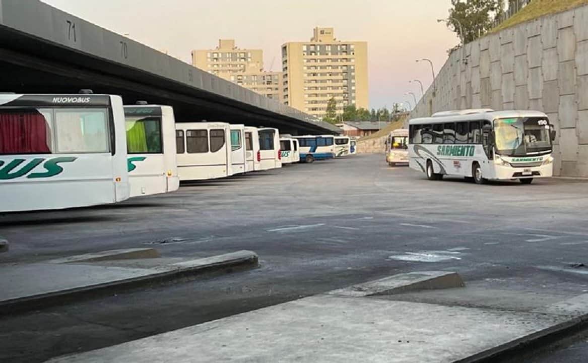 Transporte interurbano en Córdoba: no descartan un “paro total de actividades”