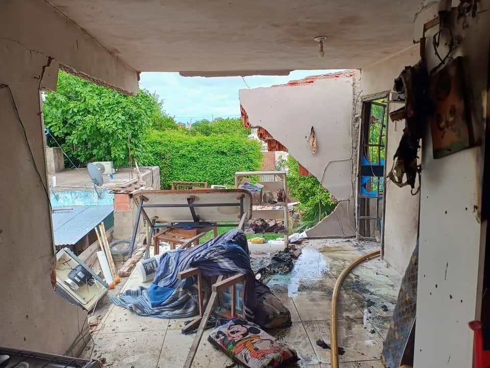 Córdoba: una explosión en barrio Cabildo dejó heridos a una mujer y a un niño