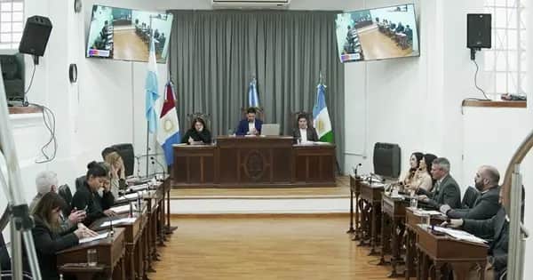 El oficialismo logró aprobar el Balance 2025 entre duras críticas de la oposición