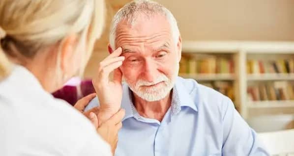 Entre el cine, la ciencia y la empatía: El mapa de actividades contra el Alzheimer