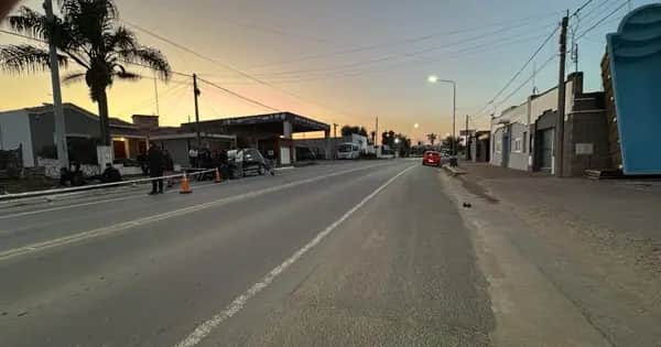 Fatalidad en Oncativo: Impactó con su moto contra un poste de hormigón y murió en el acto