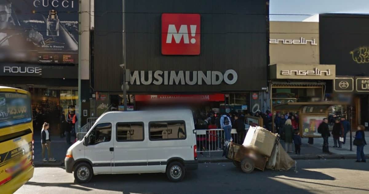 Quebró la dueña de Musimundo: la Justicia revocó su concurso y podría desaparecer la histórica marca