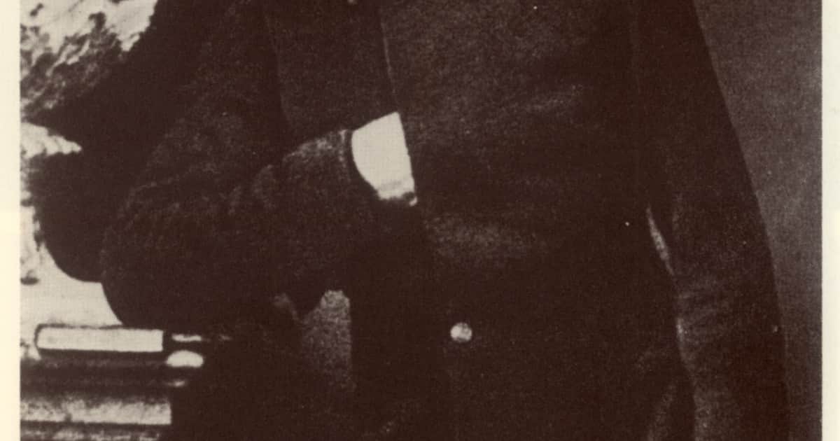 Friedrich Nietzsche, filósofo: “Cuanto más alto volamos, más pequeños parecemos a quienes no pueden volar”