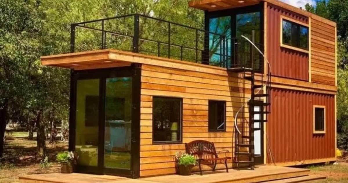 La fabulosa casa hecha con contenedores que tiene dos pisos y terraza