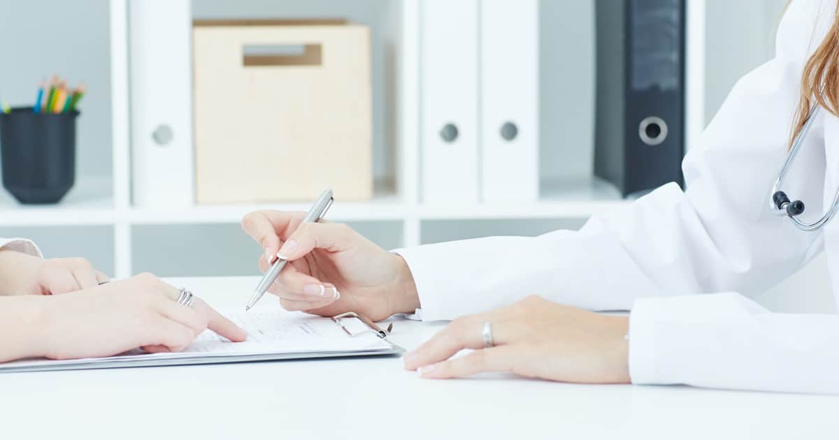 Anticoncepción: la falsa creencia de los médicos sobre las pacientes que una encuesta reveló
