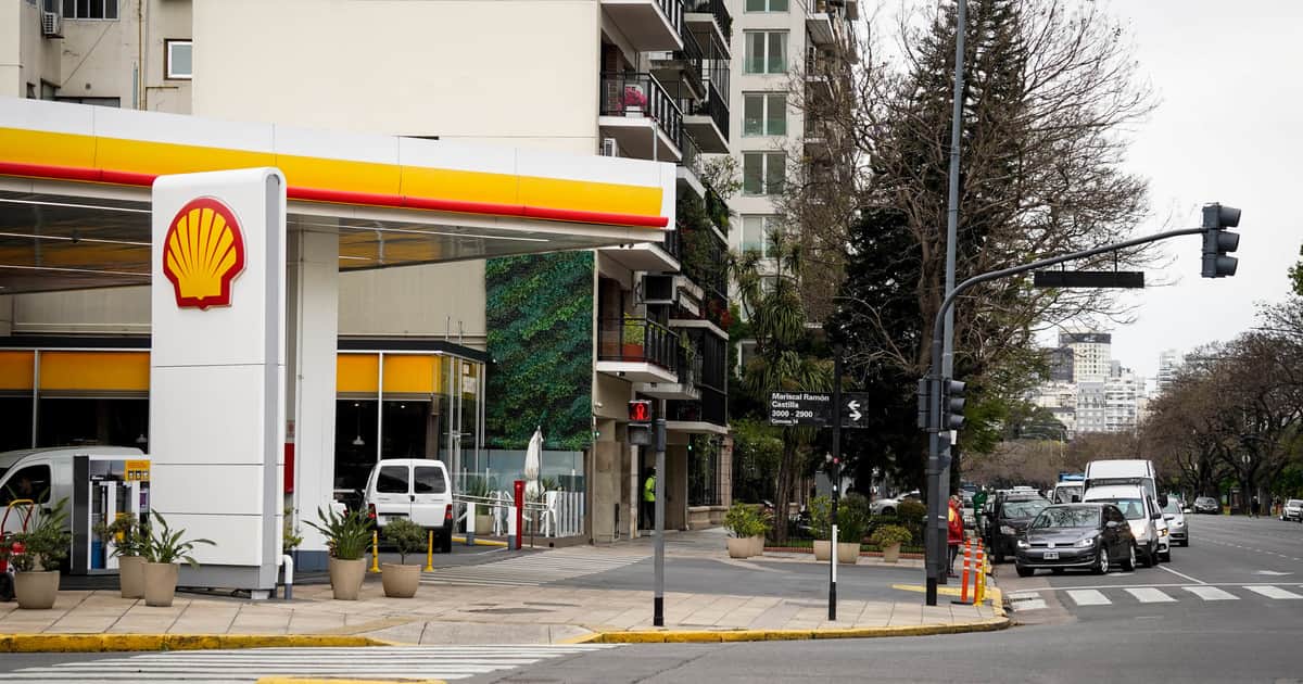El socio suizo de Manzano tomó el control de las estaciones de servicio de Shell en Argentina