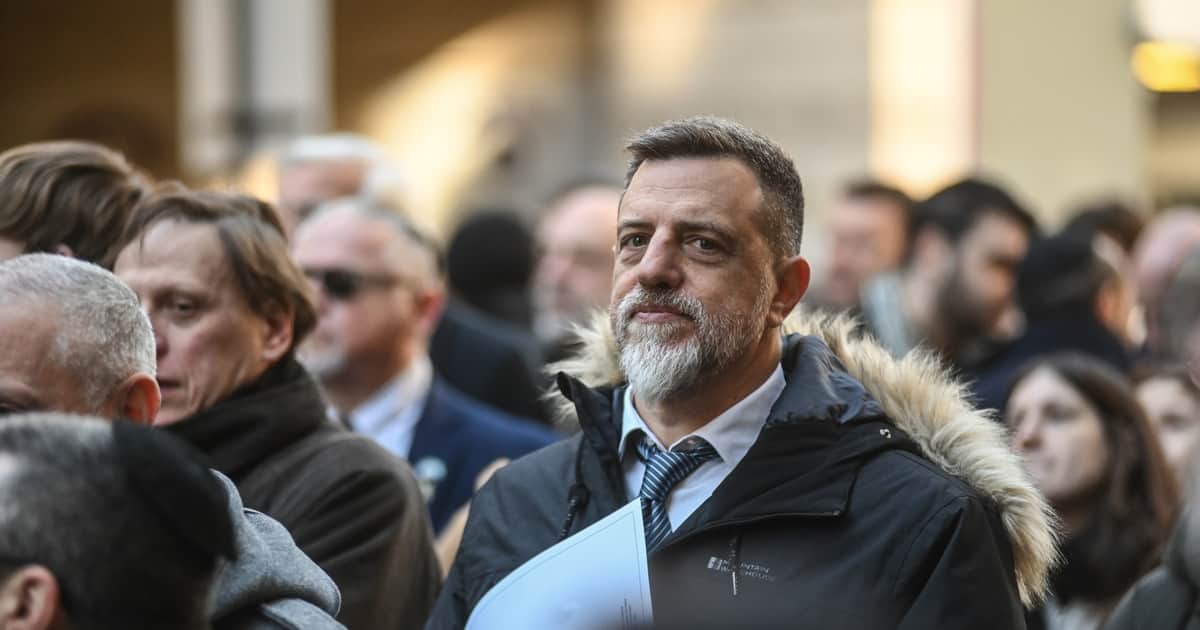El número 2 de la SIDE abre una academia de defensa personal en Lanús, donde quiere ser candidato