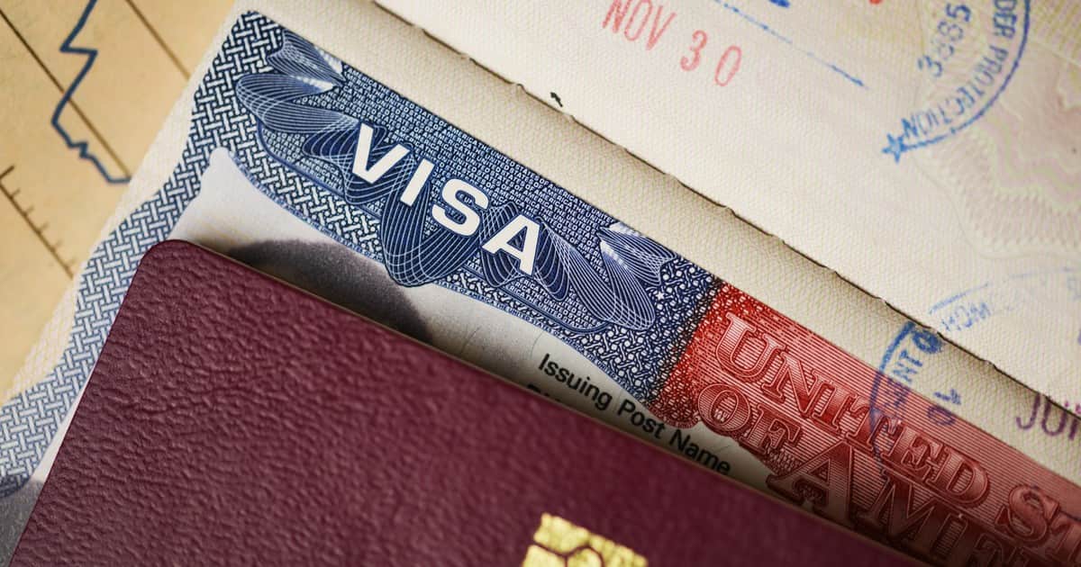 Oficial y confirmado | Aeropuertos de Atlanta, Dallas, Nueva York y Nueva Jersey permiten el ingreso y estadía legal sin visa en el pasaporte a los chilenos que presenten el formulario ESTA