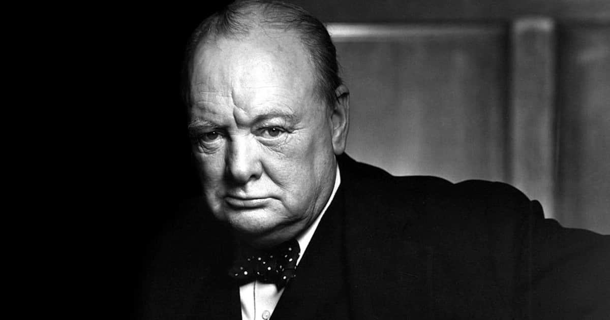 La reflexión atribuida a Winston Churchill, estadista británico y premio Nobel: "El éxito no es definitivo, el fracaso no es fatal, lo que cuenta es el valor para continuar"