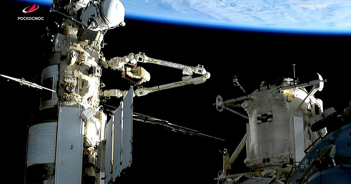 La órbita terrestre es un basurero: 17.000 toneladas de chatarra rodean la Tierra