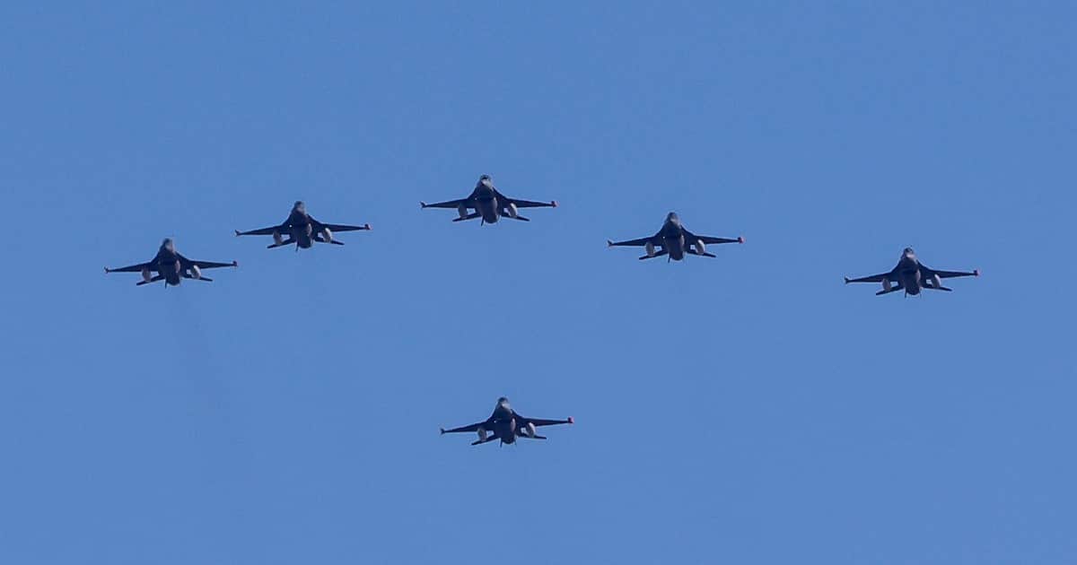 El fin de semana llegan otros seis aviones de combate comprados a Dinamarca y ya son 12 los F16 en Argentina
