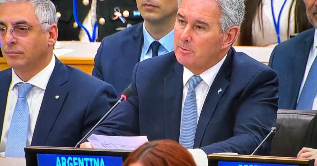 Quirno cruzó al kirchnerismo tras el paso de un buque inglés por Ushuaia: "La Cuestión Malvinas merece ser defendida con seriedad, no con operaciones políticas"