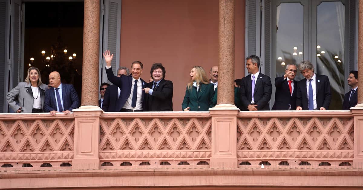 Javier Milei y sus medidas, EN VIVO: el Presidente encabeza una nueva reunión de Gabinete en Casa Rosada