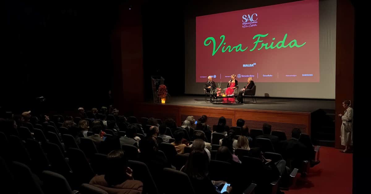 La alta costura y Frida Kahlo se unen en una semana de desfiles y actividades