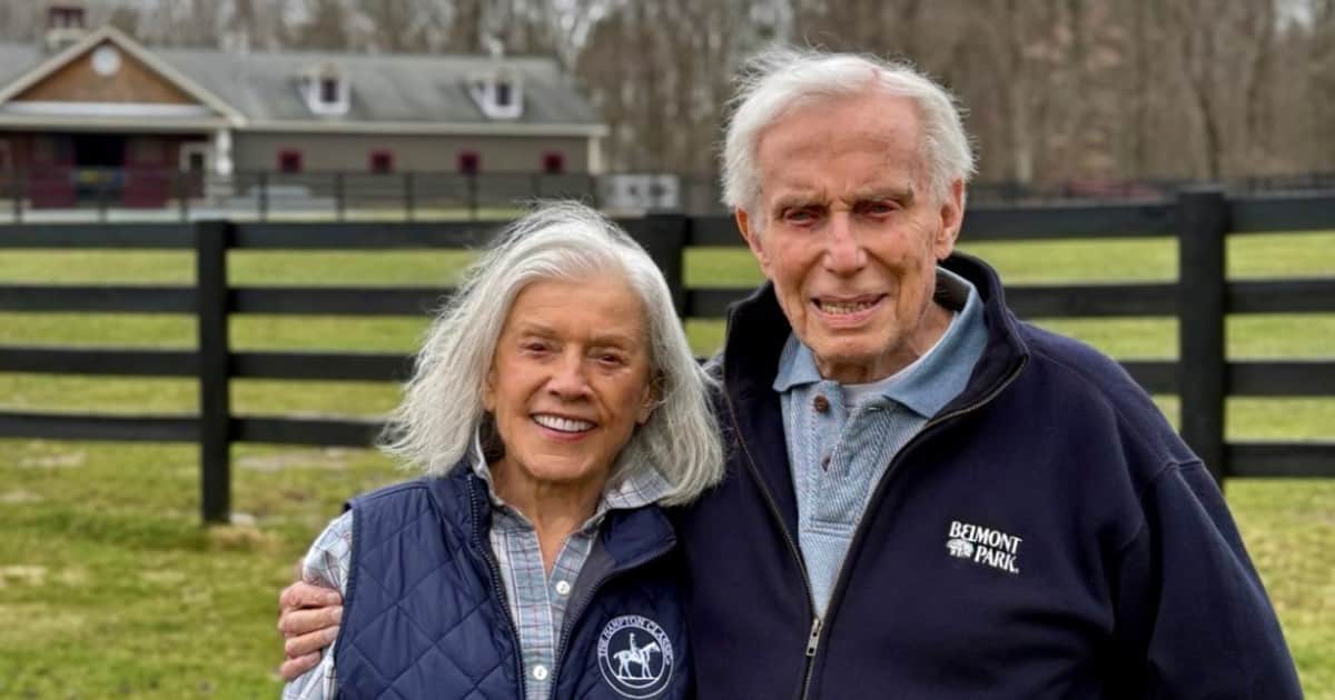 Una pareja dedicó 40 años a los caballos de carrera y tomó una decisión para proteger para siempre su granja de 75 acres