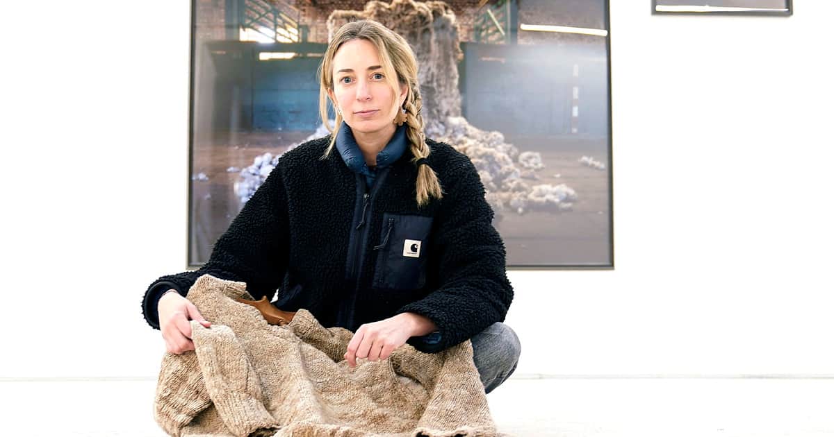 ‘Lana negra’: Laura Ferro rescata en fotografías aquello que la industria ovina descarta