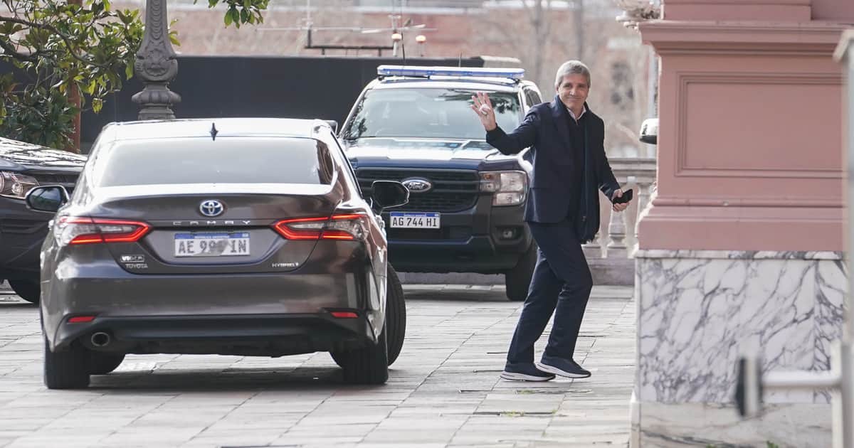 Los gestos de Caputo y la economía política