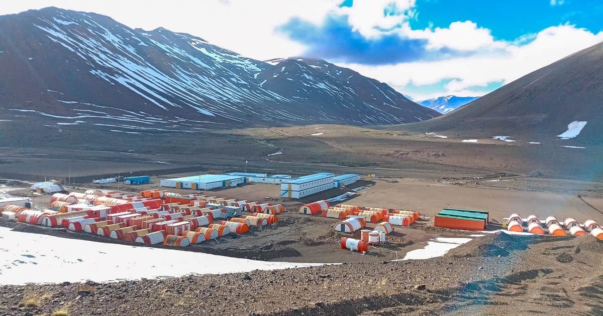 Avanza el primer proyecto de cobre refinado: obtuvo US$ 240 millones de financiamiento y construirá una línea eléctrica propia