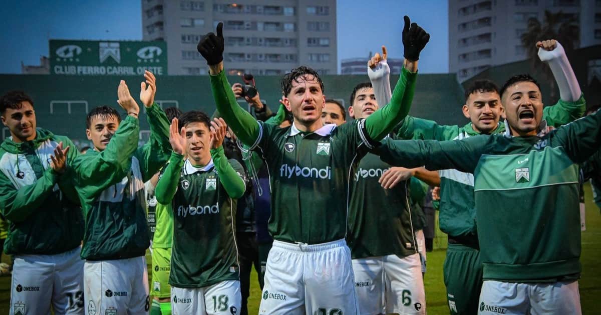 Ferro tiene la chance que buscaba desde hace 26 años y enfrenta la recta final del torneo para sostener su sueño de volver a Primera