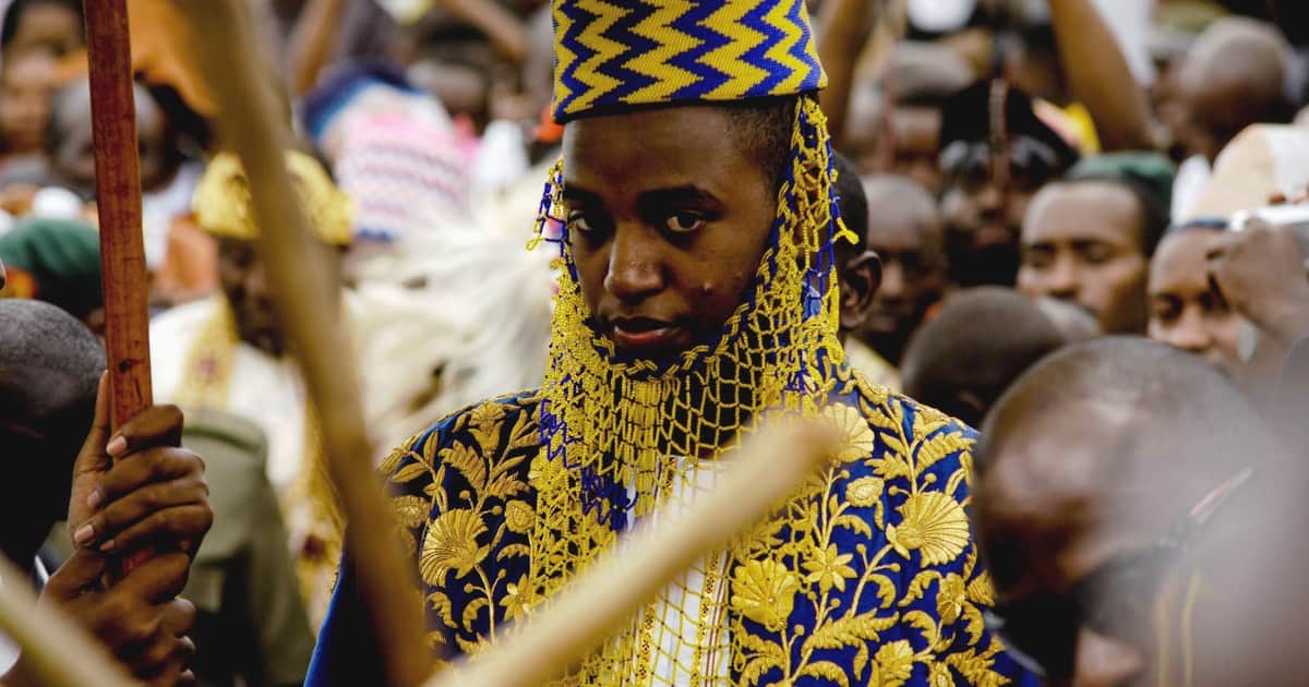 Murió a los 34 años Oyo Nyimba, el “rey niño” de Uganda que subió al trono a los 3