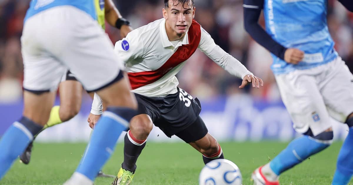 River vende a Freitas a Flamengo: los detalles de una negociación que sería un millonario traspaso al gigante de Brasil