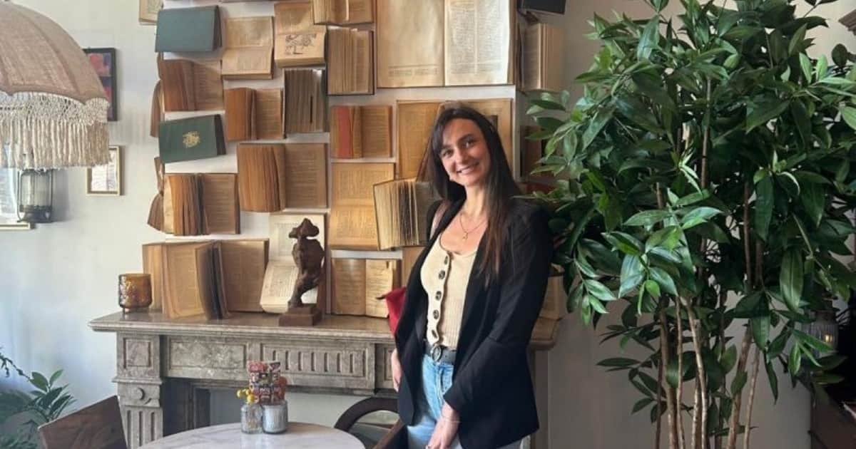 Désirée Popelka, psicóloga, sobre el amor y la Inteligencia Artificial: “Existe un potencial adictivo de las relaciones basadas en la IA. Se desarrolla una dependencia emocional del estímulo constante”
