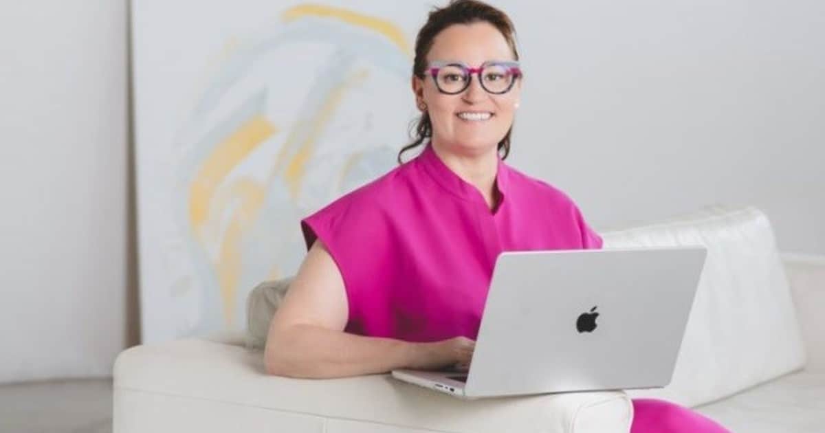 Marisa Manzano, cirujana plástica: “Se perpetúa el ideal de belleza masculino porque la mayoría de cirujanos son hombres y las pacientes, mujeres”