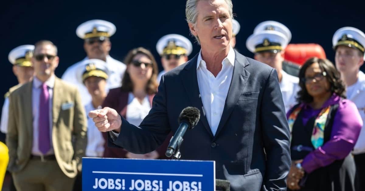 Oficial y confirmado | Newsom destina 48,5 millones de dólares para crear 20.000 nuevos empleos e impulsar así la economía y la innovación en California