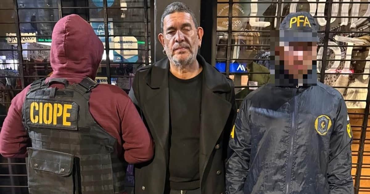 Detienen en Palermo al abogado de capos narcos rosarinos: hacía de nexo entre su cliente, sicarios y traficantes de cocaína
