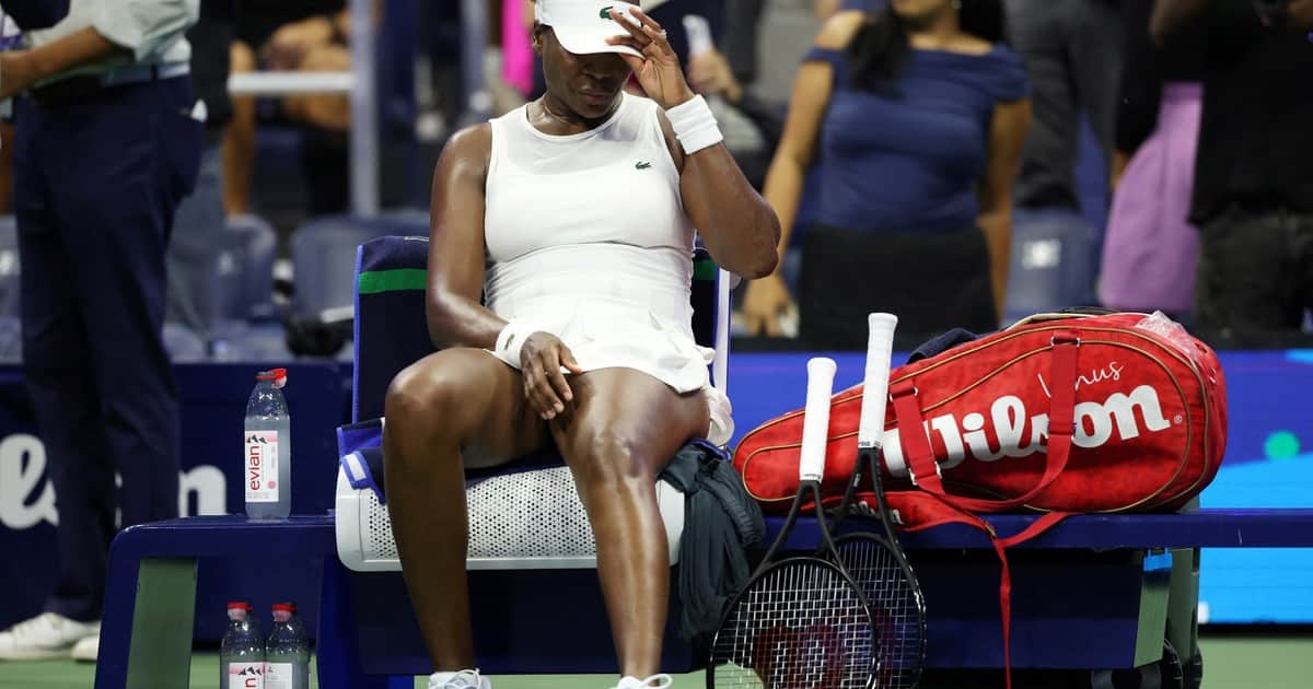 Venus Williams, otra figura desplomada: sumó su 15° derrota seguida en el partido que más tarde empezó en la historia del US Open