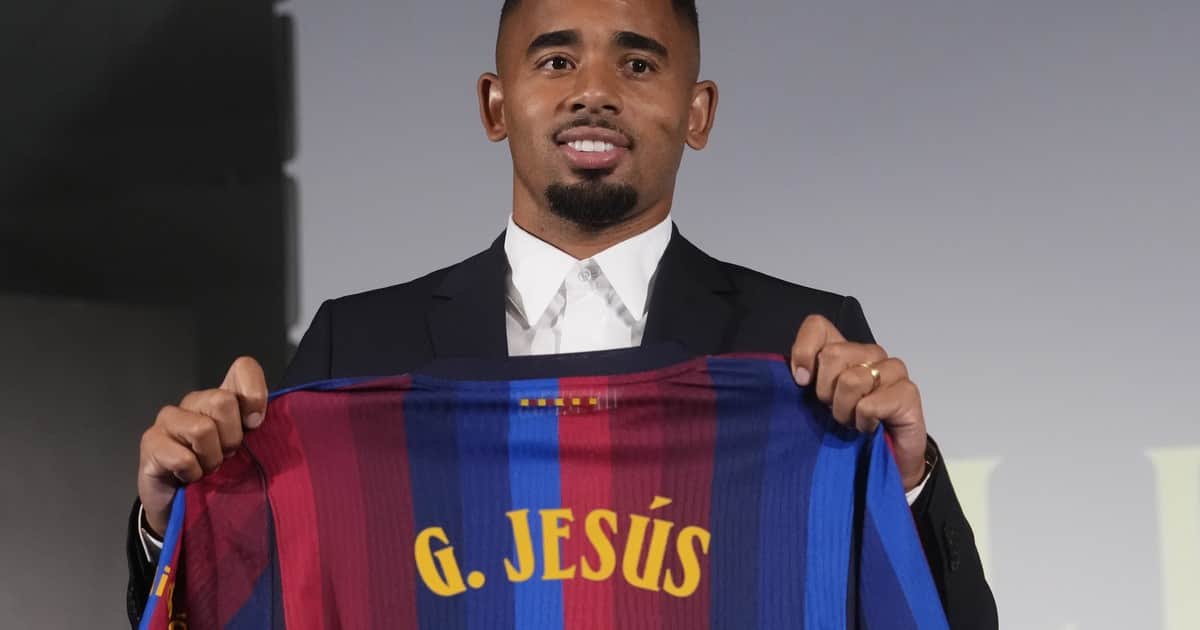 Ya sin chances por Julián Álvarez, el Barcelona presentó al delantero brasileño que llega para reemplazar a Lewandowski