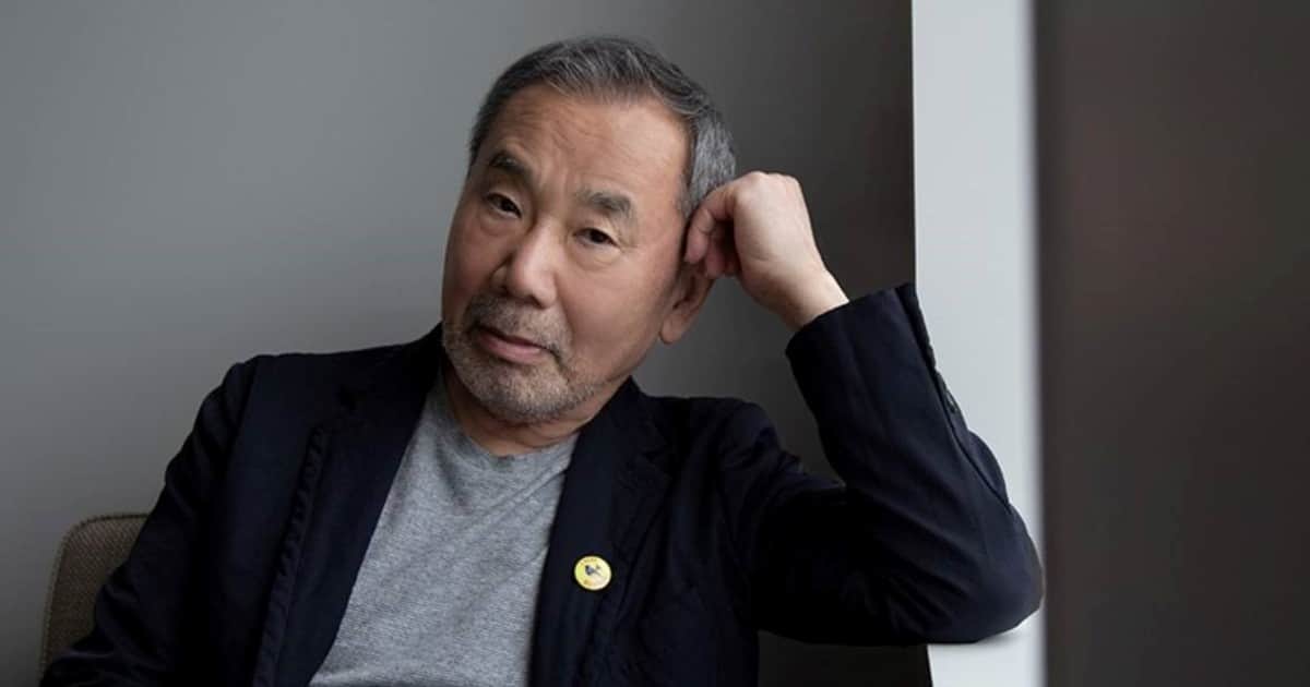 La reflexión de Haruki Murakami, escritor japonés: "Cuando brotan esperanzas, el corazón se aprovecha y empieza a actuar por su cuenta"