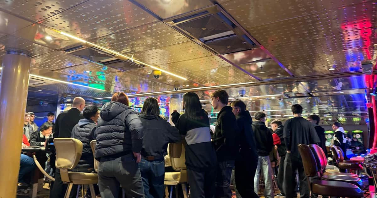 Apostar antes de bailar: la previa de los jóvenes ahora se hace en el casino y qué pasa después en los boliches