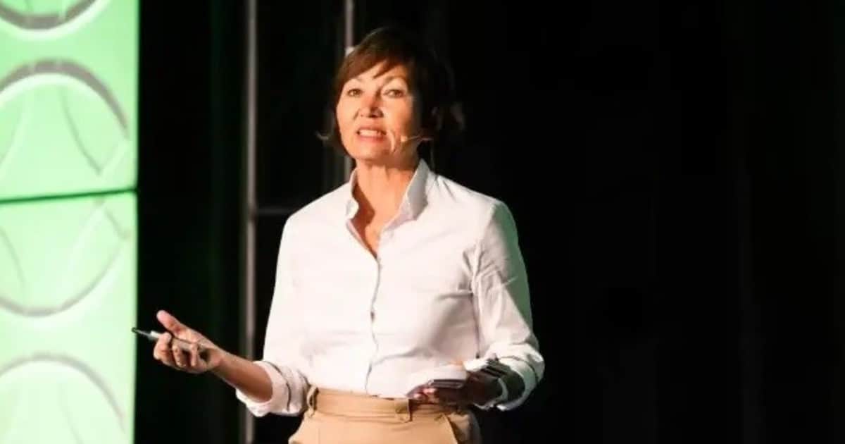Zulia Frost, médica especialista en neuroestimulación: "Los micropaseos son muy eficaces para las personas sedentarias, sus beneficios no deben subestimarse"