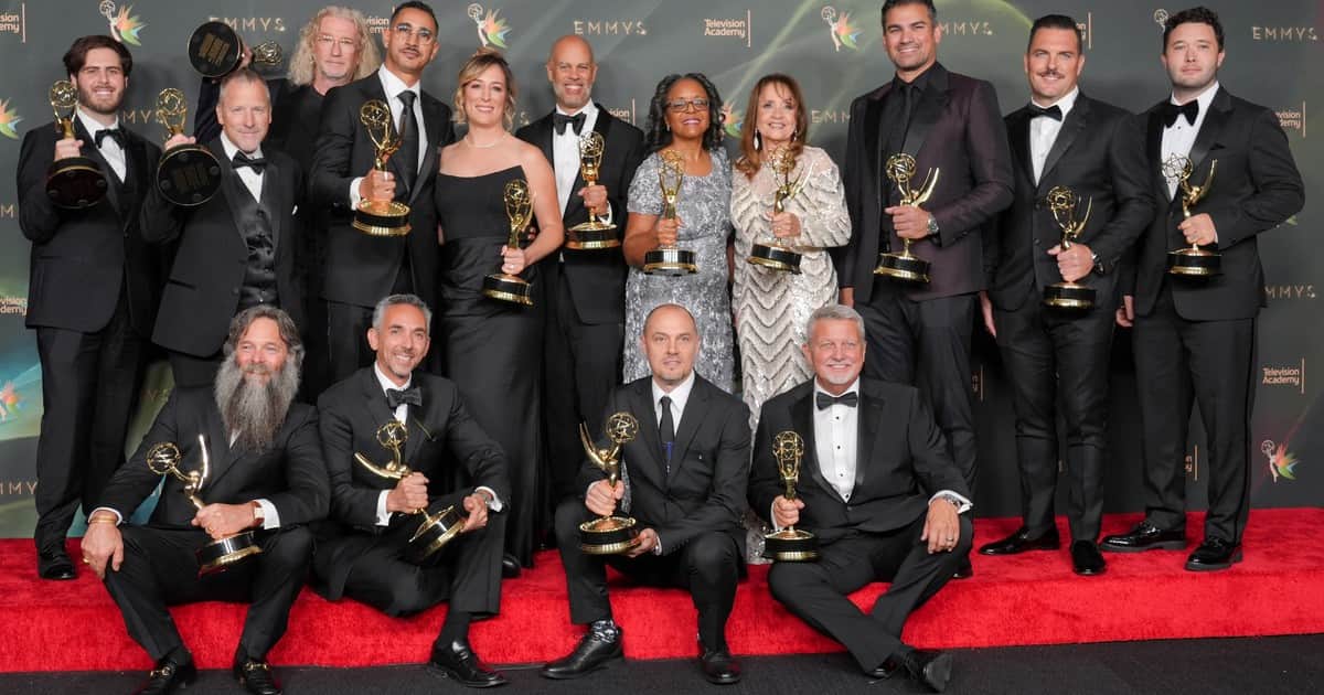 Bad Bunny ganó su primer Emmy gracias a su espectáculo de medio tiempo del Super Bowl