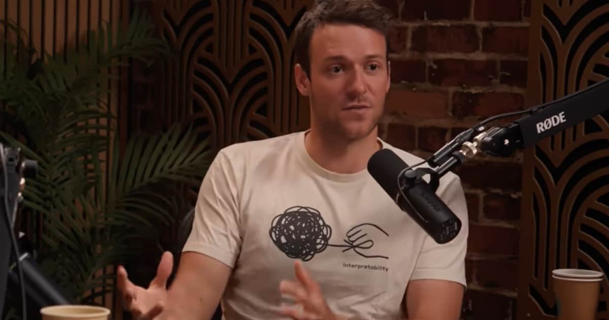 Trenton Bricken, antropólogo: “En un futuro aterrador, los humanos podríamos convertirnos en robots de carne controlados por la IA”