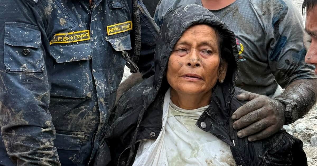Nepal después de la catástrofe: la milagrosa historia de la mujer que apareció viva dos días después de su funeral
